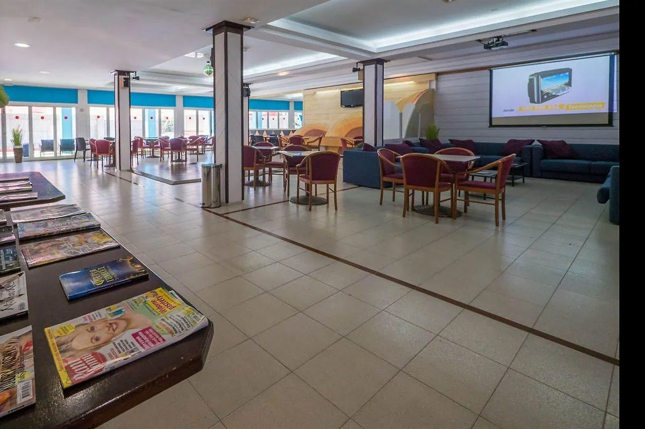 יורט דה מאר Hotel Golden Sand